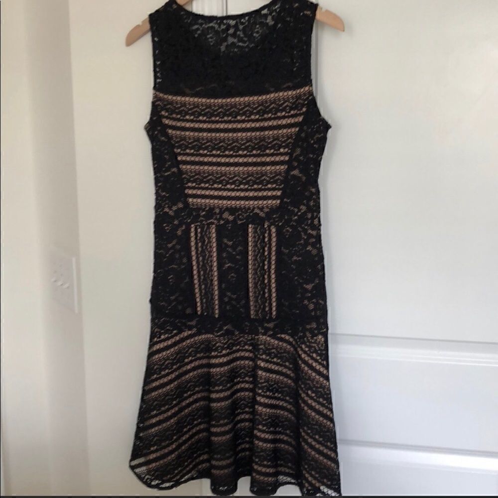 NWT Bcbgmaxaria Black Jalina Sleeveless Lace Dress